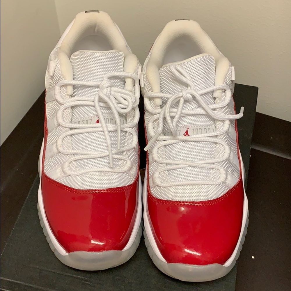 Air Jordan 11 Retro Low